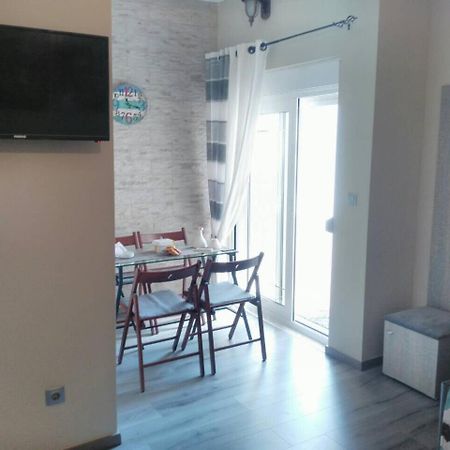 Petro'S Apartment Korce Luaran gambar