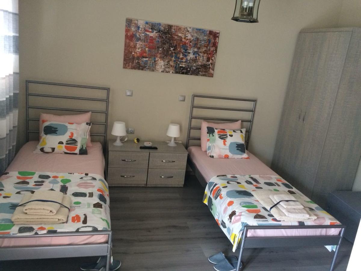 Petro'S Apartment Korce Luaran gambar